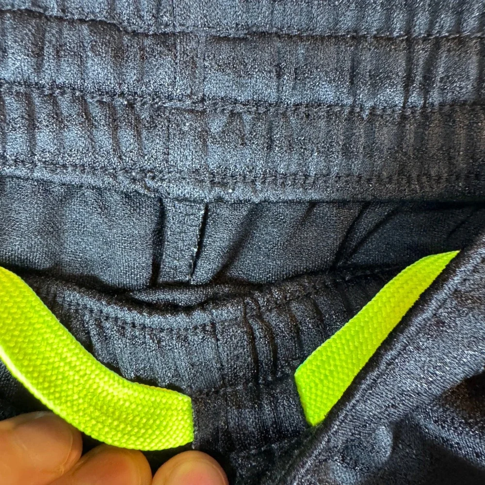 Nike‎ Shorts Black White Basketball Athletic Mesh Pockets Boys S Gym